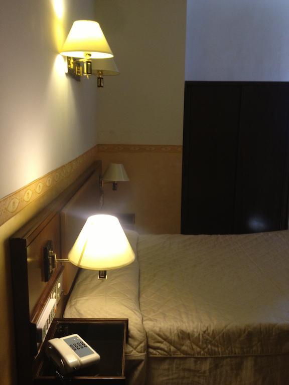 Repubblica Hotel Rome Exterior photo