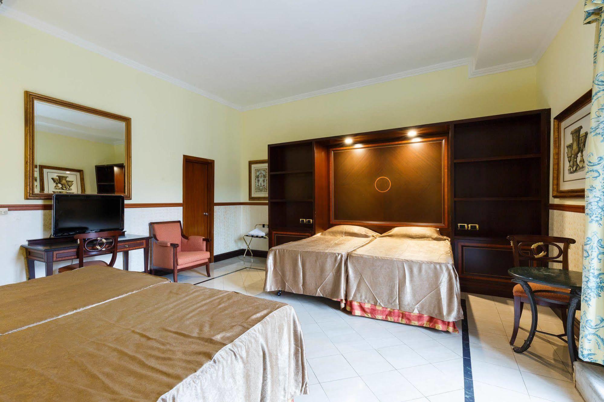 Repubblica Hotel Rome Exterior photo